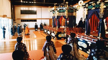 日本傳統祭儀「神樂」是什麼？見到他能多活五年？來認識日本神道信仰發展出的千年藝術