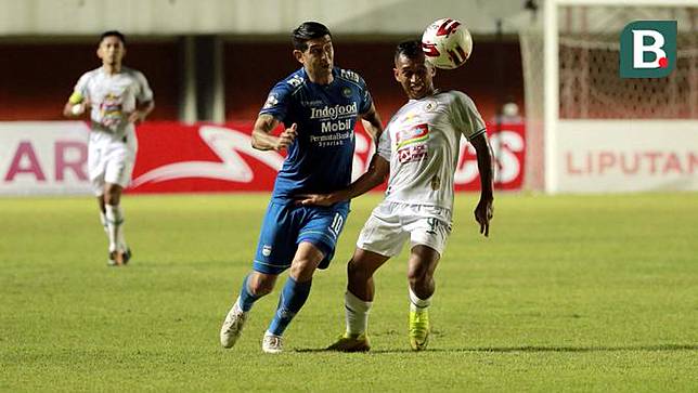 Persib Bandung vs PS Sleman