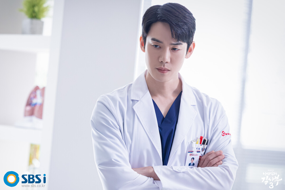 網評「最適合演醫生」韓劇男星！