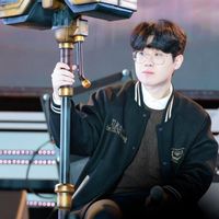 Zeus崔祐齊粉絲群