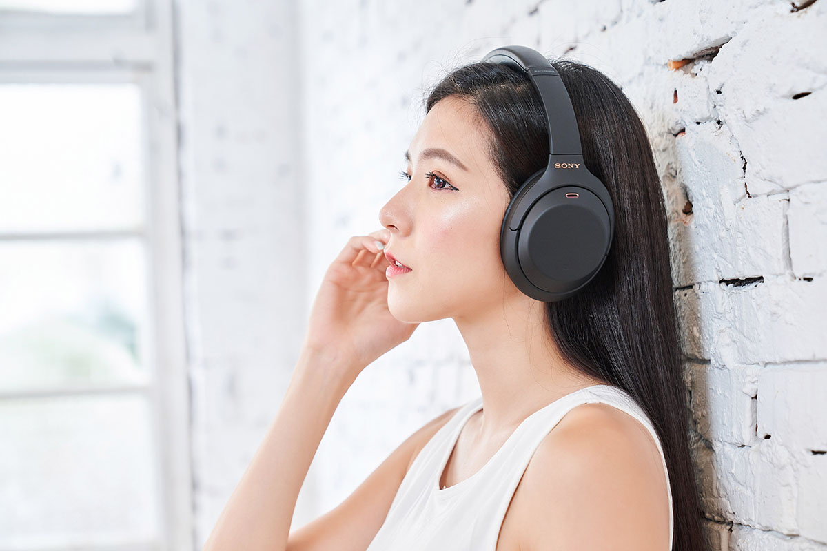 更聰明的 Sony WH-1000XM4 無線降噪耳機評測：AI 人工智慧加持，降噪、音質、操作直覺性全面升級 ！