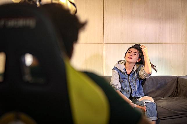 Diwawancarai secara eksklusif oleh dagelan, Angela Lee ungkap fakta mengejutkan di balik kebebasannya menjalani masa hukuman.