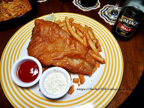 【板橋餐酒館】Lane 72 Bistro - 柒拾貳巷英式小酒館 #酒吧 #Live演出 #板橋美食 #英國美食 (7).JPG