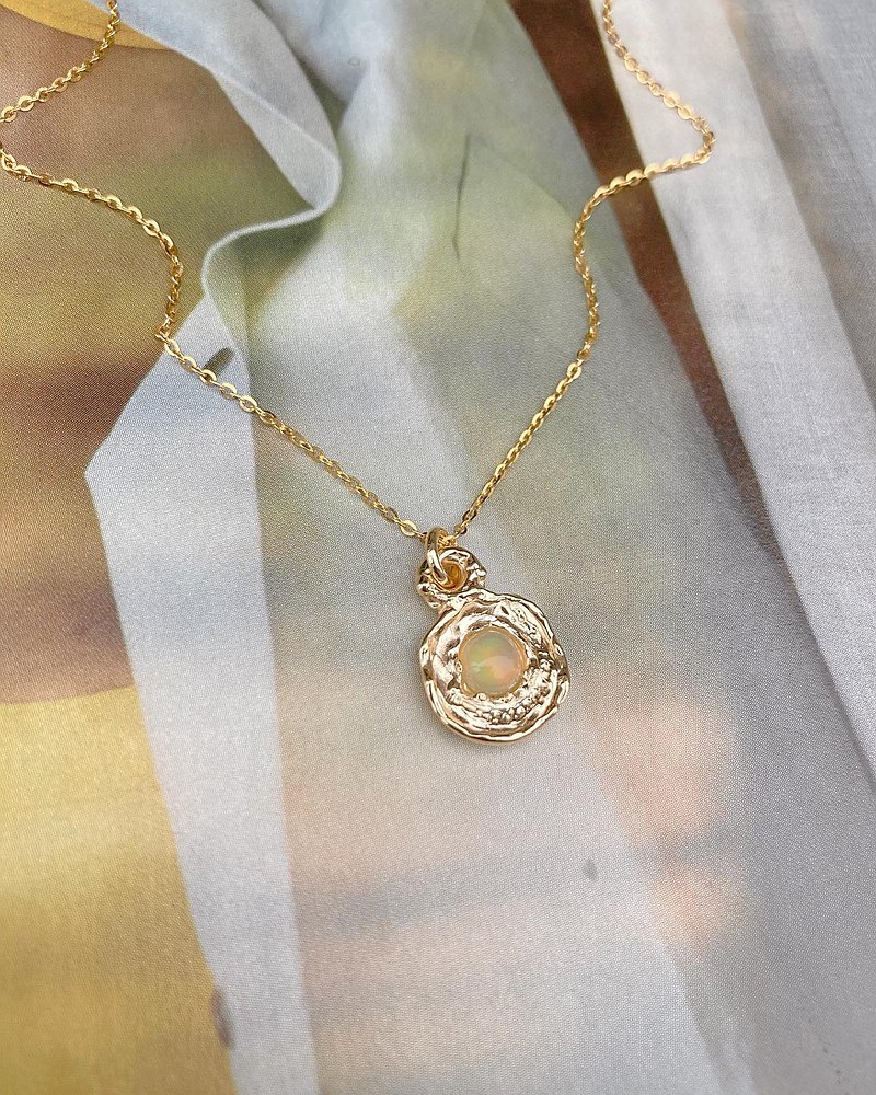 Liquid Metal 蛋白石項鍊