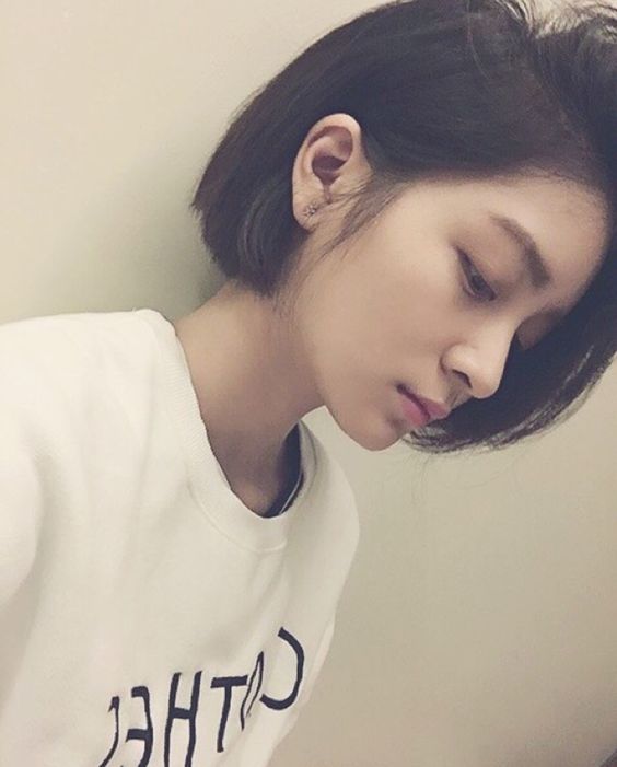 前長後短 短髮 臉變超小的 而且適合所有臉型的女生 也太神了吧 Line購物