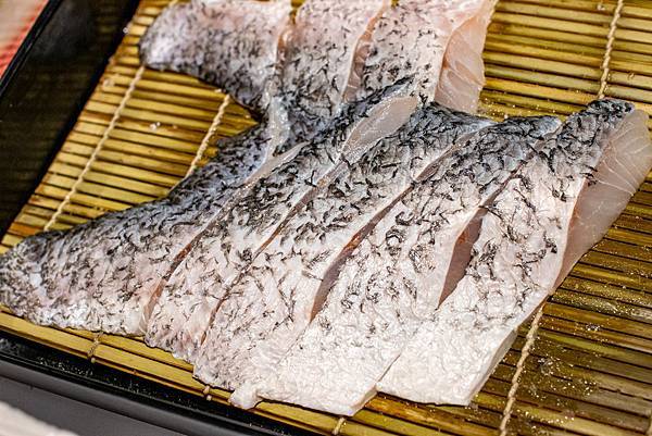 【台北美食】嗨蝦蝦吃到飽火鍋店-超過１００種不同食材、不同餐點無限量吃到飽的日式火鍋店