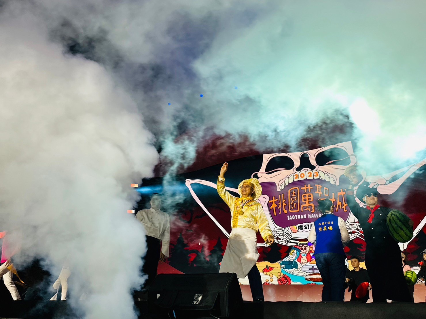 桃園萬聖城邀請大小朋友一起變裝來討糖感受滿滿的萬聖氛圍（圖片提供/桃園觀傳局）