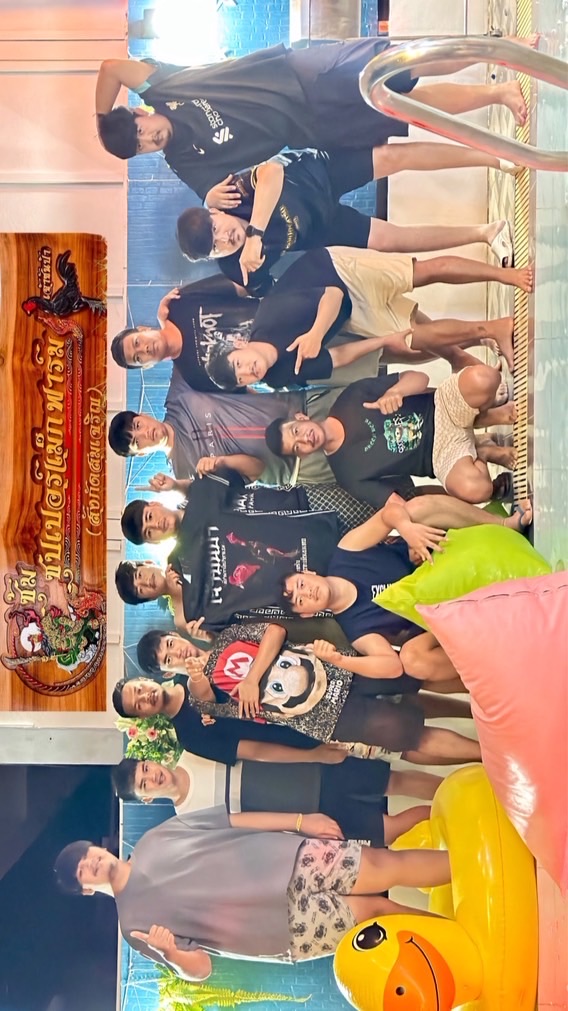 ซุ้ม ซุปเปอร์แม็กฟาร์ม