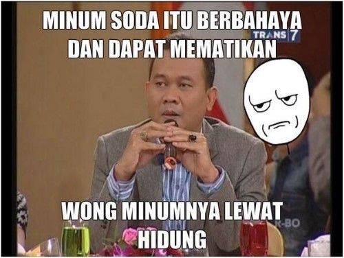Ngeselin Parah! 10 Meme Cak Lontong Ini Bisa Buat Puasa Batal