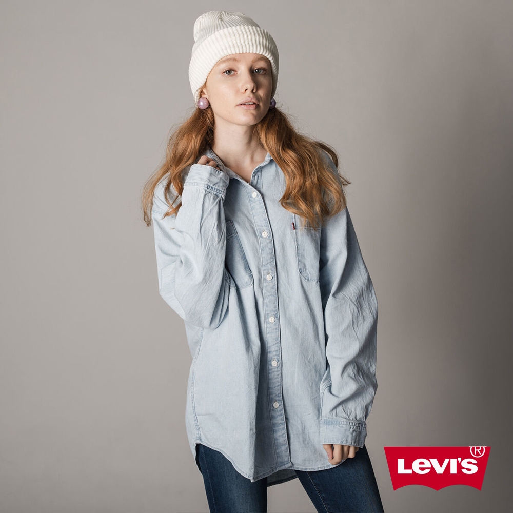 出遊外搭必備寬鬆長版彩虹刺繡材質:100%棉全館免運 現貨免等 Levi's 百貨專櫃皆可免費修改褲長Levi's 全館商品於鑑賞期內可免費退貨，退貨時必須回復至您收到商品時的原始狀態，包含主商品、配