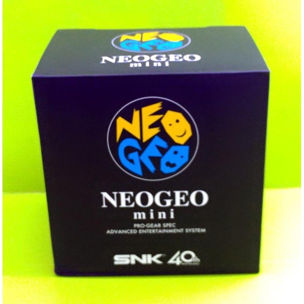 全新現貨 SNK NEOGEO Mini 亞洲版主機 40 週年紀念遊戲機