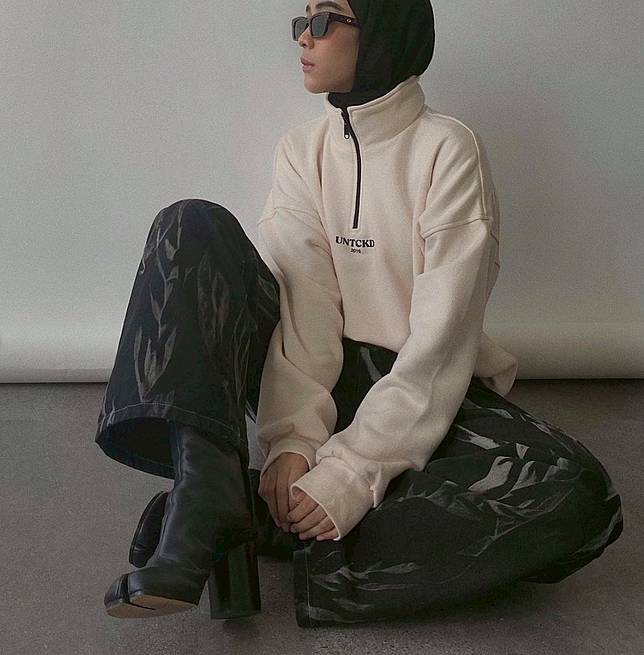 Inspirasi Gaya Hijab Untuk Cewek Tomboy Ala Fashion Influencer Intan Khasanah Strngrrr Line Today Line Today