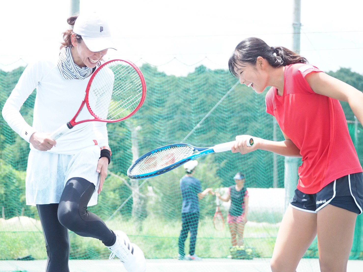 テニス 年の差歳の 練習パートナー にして お友達 波形純理と佐藤久真莉の化学反応