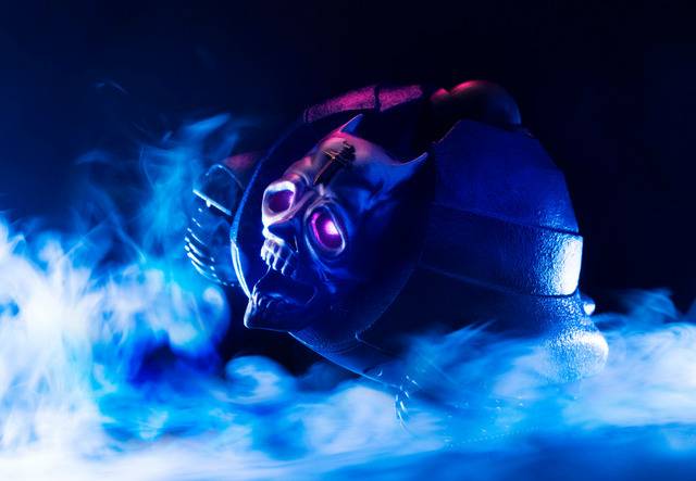 給我看這裡 Jojo 第四部壓迫感滿點的 穿心攻擊 1 1商品化 會跑會說話 遊戲基地 Line Today