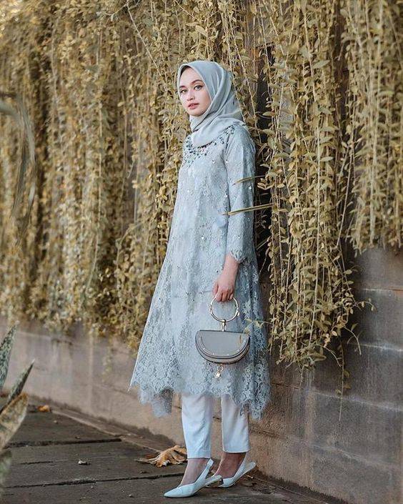 Inspirasi Model Baju Pesta Brokat Dan Celana Panjang Buat Hijaber Womantalk Com Line Today