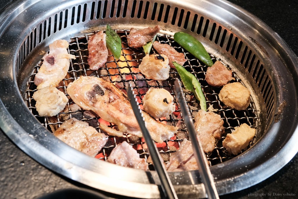 逐鹿, 逐鹿價位, 台南逐鹿, 逐鹿炭火燒肉 台南吃到飽, 逐鹿菜單, 逐鹿壽星優惠, 逐鹿價格, 台南燒肉吃到飽