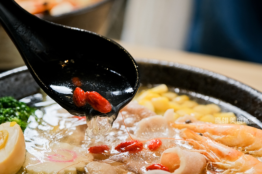 伊府將鍋燒(高雄美食)