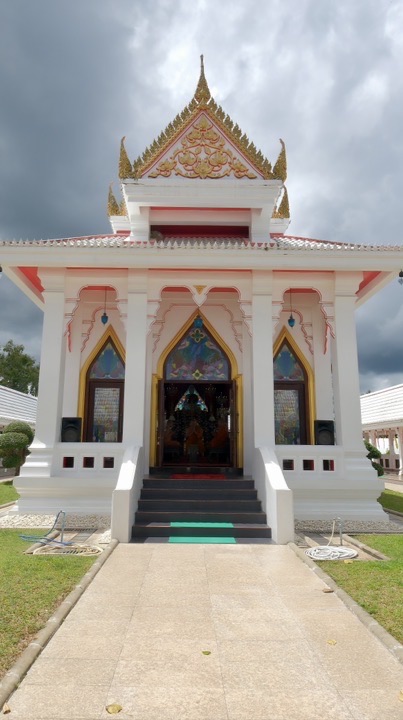 Photoวัดพะเนียด