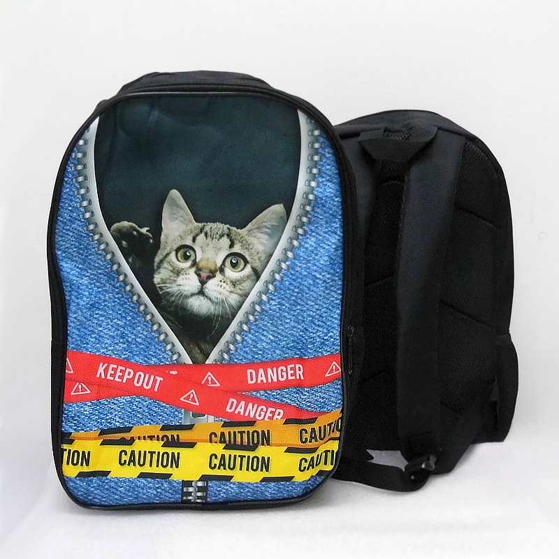 ★一個起訂；量大另有優惠。 ★材質：尼龍／高密度滌綸。 ★大容量；隔層可放入15吋平板／筆記型電腦。 ★實物尺寸約：28X41X15cm ★完稿圖及傳圖細節請參見最後一張圖。