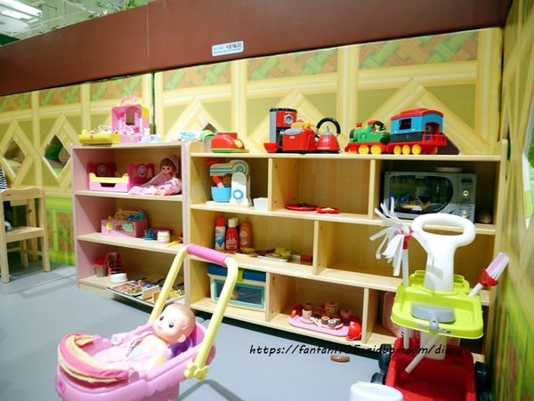 新莊鴻金寶【貝兒絲樂園】新莊 菲舞南洋主題館 #700坪旗艦館 #50大多元遊戲區 #室內親子樂園 (10).JPG