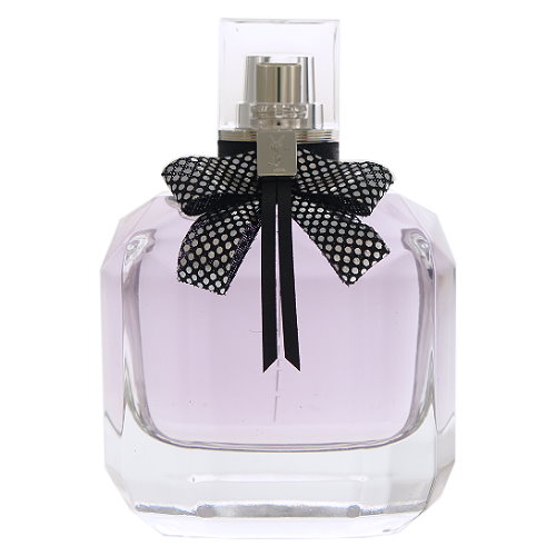 本來要購入香精版，結果看到有訂製香精！決定購入試試～覺得訂製香精比香精版更好聞耶！酸甜的覆盆莓味搭上馥郁的玫瑰花香，整個就是超好聞～ 風吹來時聞到身上的香味都覺得好舒服～好好聞 非常推薦喜歡慾望巴黎的