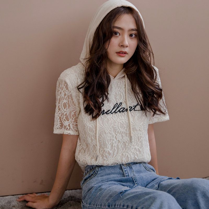 ★單件79折★原價450-79折$356★miustar 雙層透膚雕花草寫愛心繡字連帽抽繩棉質上衣(共2色)0505 預購【nh1182】