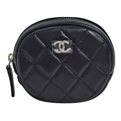 ★雙C LOGO，辨識度高 ★小羊皮製作展現絕佳質感 ★造型可愛零錢包適合隨身攜帶