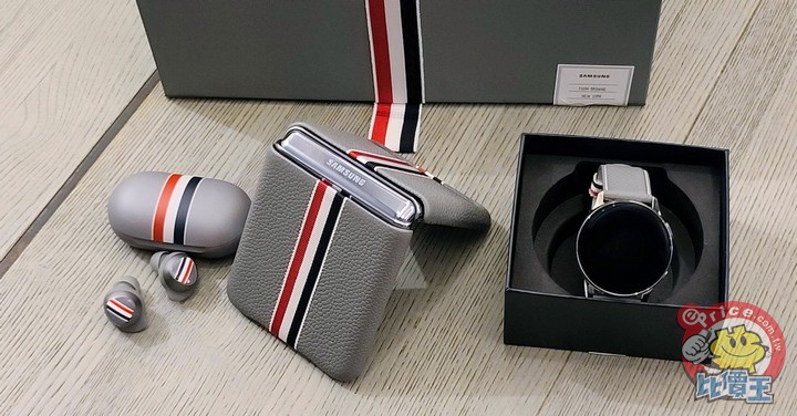 時尚魅惑！三星 Galaxy Z Flip Thom Browne 限定版實機動眼看