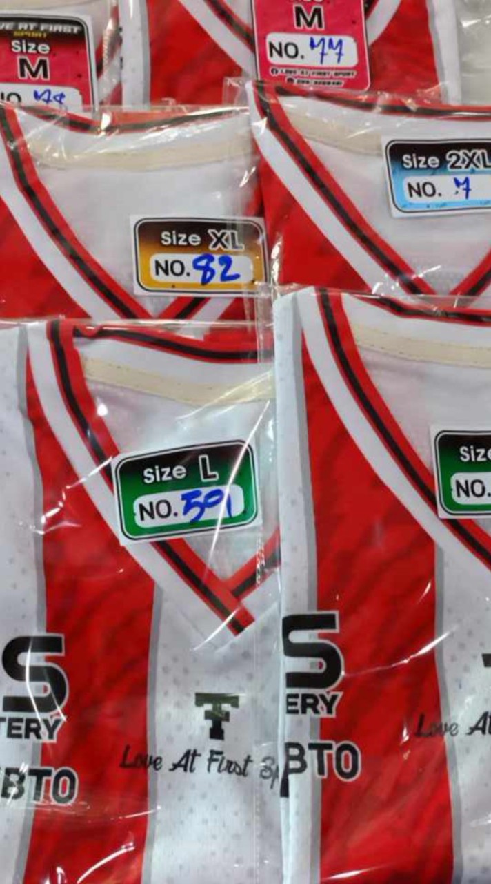 ขายเสื้อกีฬาพิมพ์ลาย