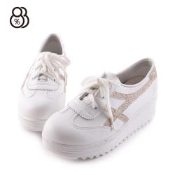 ◎好穿舒適|◎|◎品牌:88%定位:流行品牌適用性別:女生款式:休閒鞋尺寸:23cm,24.5cm,24cm,25cm版型:正常