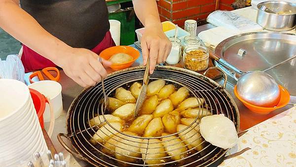 枋寮市場口肉圓油粿