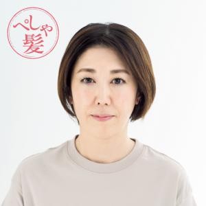 起こしたトップに毛束感を加えたカジュアルショート ぺしゃ解消 つむじスタイリング