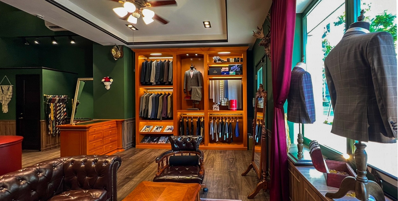 LOUIS' SUIT 路易西服