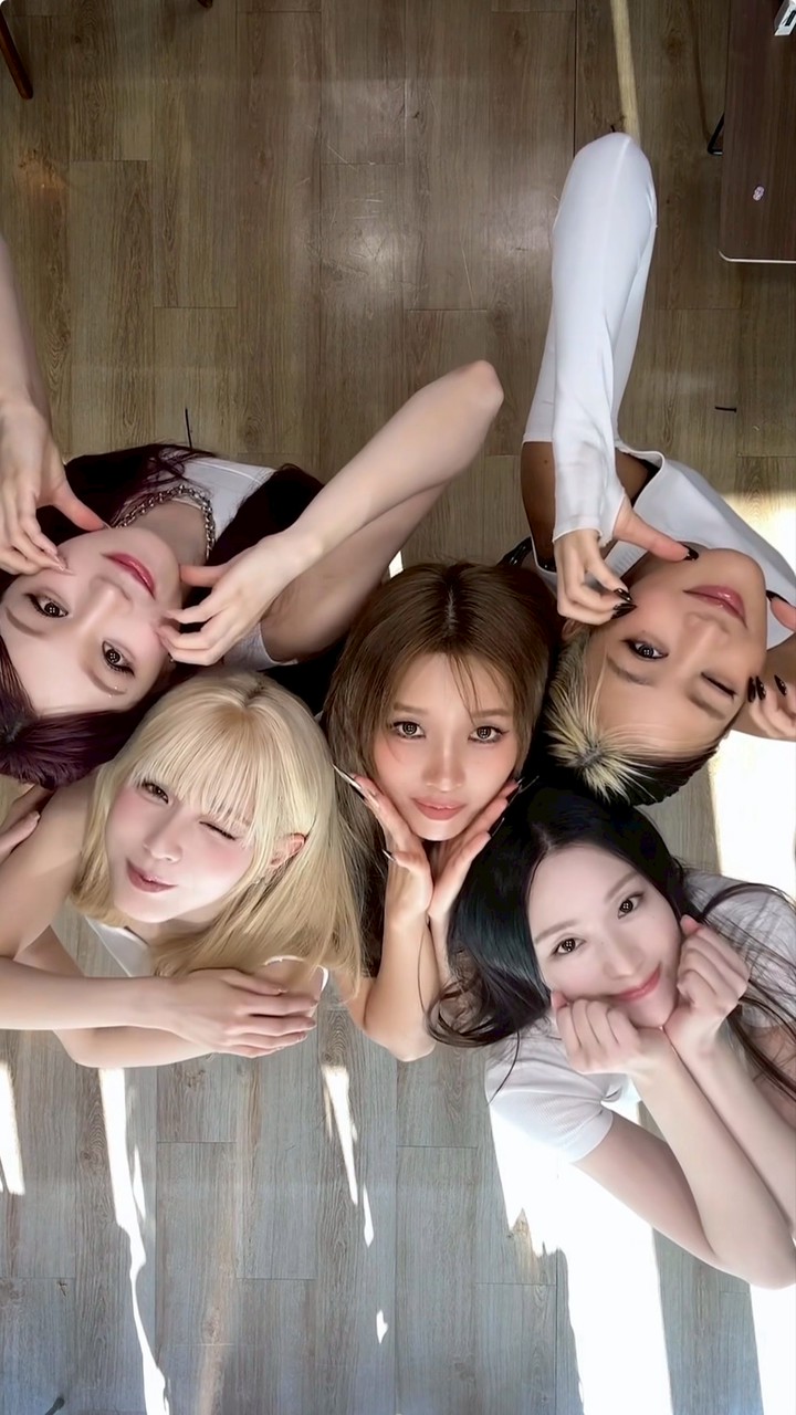i-dle 八週年應援物