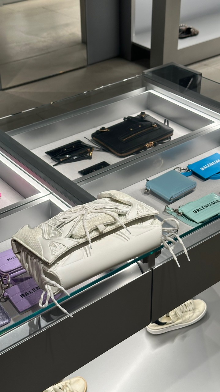 維物VÉWOO嚴選全新/二手精品 VIP搶貨群