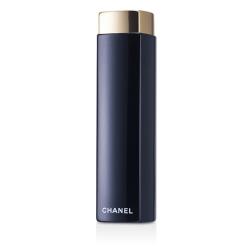 ◎-|◎|◎品牌:CHANEL香奈兒品牌定位:專櫃品牌種類:護唇膏適用部位:臉部功能:保濕/滋潤成分:INGREDIENTS:PENTAERYTHRITYLADIPATE/CAPRATE/CAPRYL