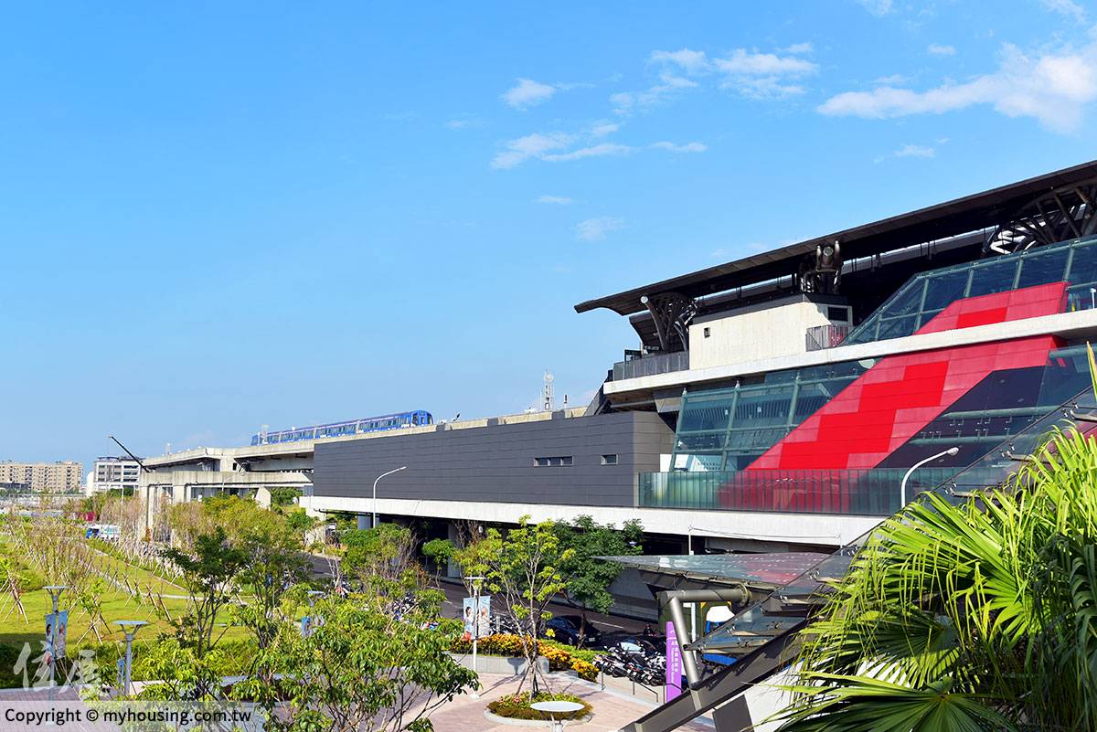 青埔特區人口奔向4萬 網友嗨喊：青埔國正式宣布國號 住展 LINE TODAY