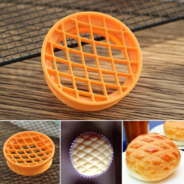 優質材質 安全衛生 -採用優質合格檢驗pc製成重量輕盈堅固耐用 人性化設計 -握柄符合人體工學設計舒適美觀耐用 網格適中 大小均勻 -網眼大小適中成品均勻美觀中間有固定凹槽設計 產品編號:sn4181