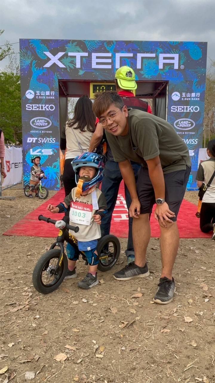 Rita滑步車
