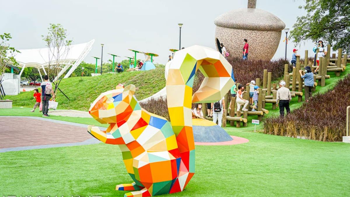 才不是景點沙漠！彰化、雲林８免門票景點：超萌乳牛牧場、全台最大寺廟公園