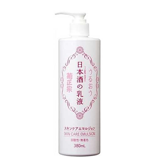 ★大米發酵液及保濕成分配合而成，可柔潤肌膚表面之觸感，n滲透至肌膚底層，使肌膚保持滋潤。