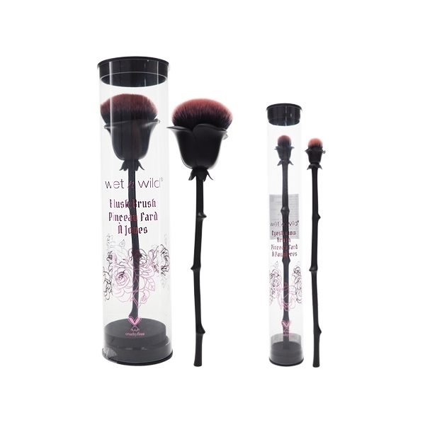 美國加州第一平價彩妝品牌！ 圓弧設計刷毛，能均勻沾取粉末，打造完美妝感！