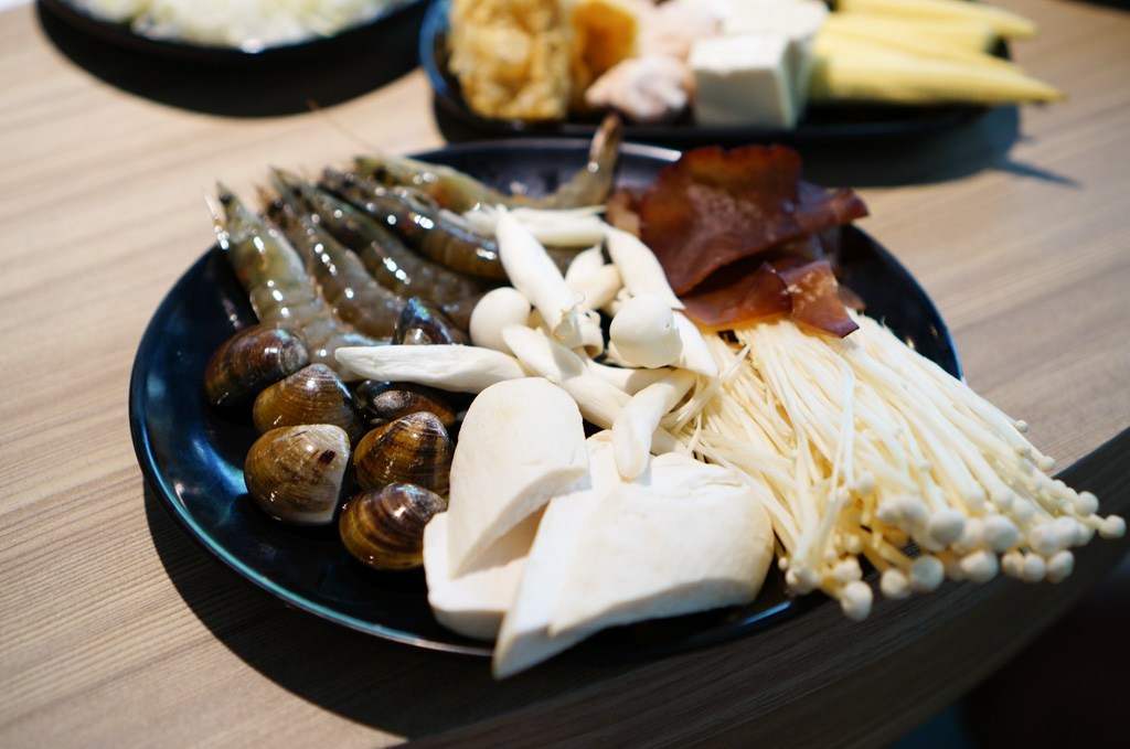 台電勵進酸菜白肉鍋, 連進酸菜白肉, 內湖酸菜白肉鍋, 內科美食, 西湖站美食, 西湖站火鍋, 內湖美食