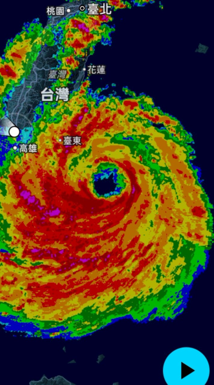 開心追颱風～開心追寒流～