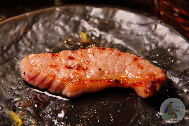 和牛賀炭火燒肉台中大墩店