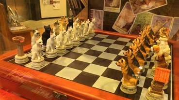貓派與犬派的對決！日本超可愛的對陣西洋棋
