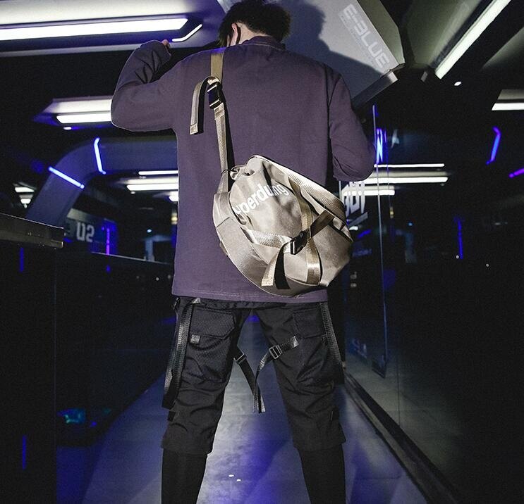 網紅時尚手提包 行李包 男旅行包單肩包 街頭潮流斜挎包 女大容量健身包 男士時尚斜肩包