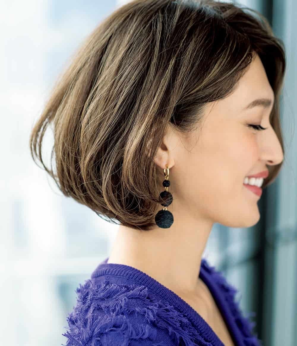 顔のゆがみは耳かけヘアでバランスを 40代の毎日ヘアスタイル Story