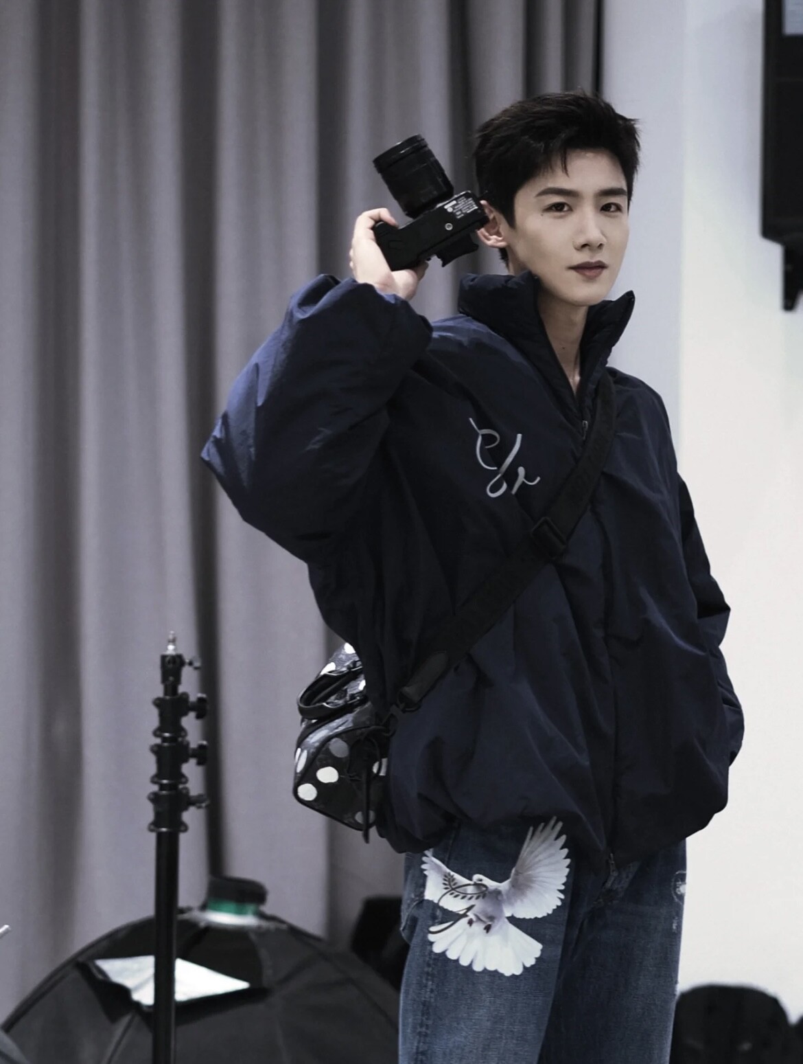 男星同款香水推薦：白敬亭-TOM FORD FABULOUS