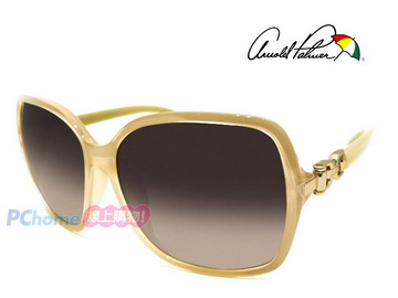 ★舒適輕材質 護眼偏光太陽眼鏡 ★高等級硬化鍍膜-抗衝擊不碎裂 加硬膜不易刮傷 ★100%抗紫外線 消除眩光 視線輪廓更清晰 更能改善視覺疲勞